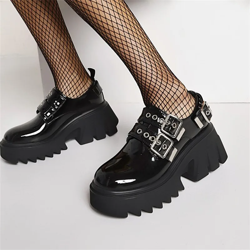 Mörka Spänne Stövlar